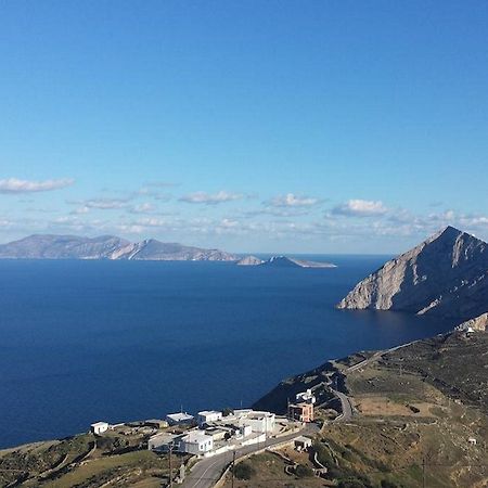 Evgenia Rooms And Apartments Folegandros Town Bagian luar foto